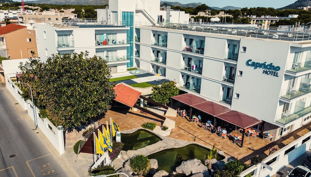 Hotel Capricho 3/60