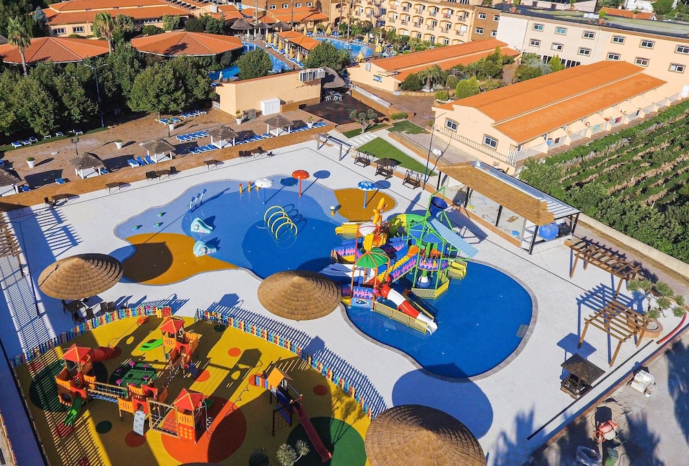 Alambique Hotel Resort and Spa 55/60