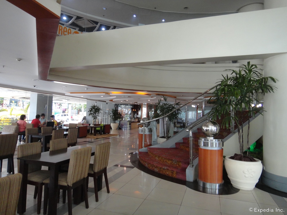 Cebu Parklane International Hotel 41/50