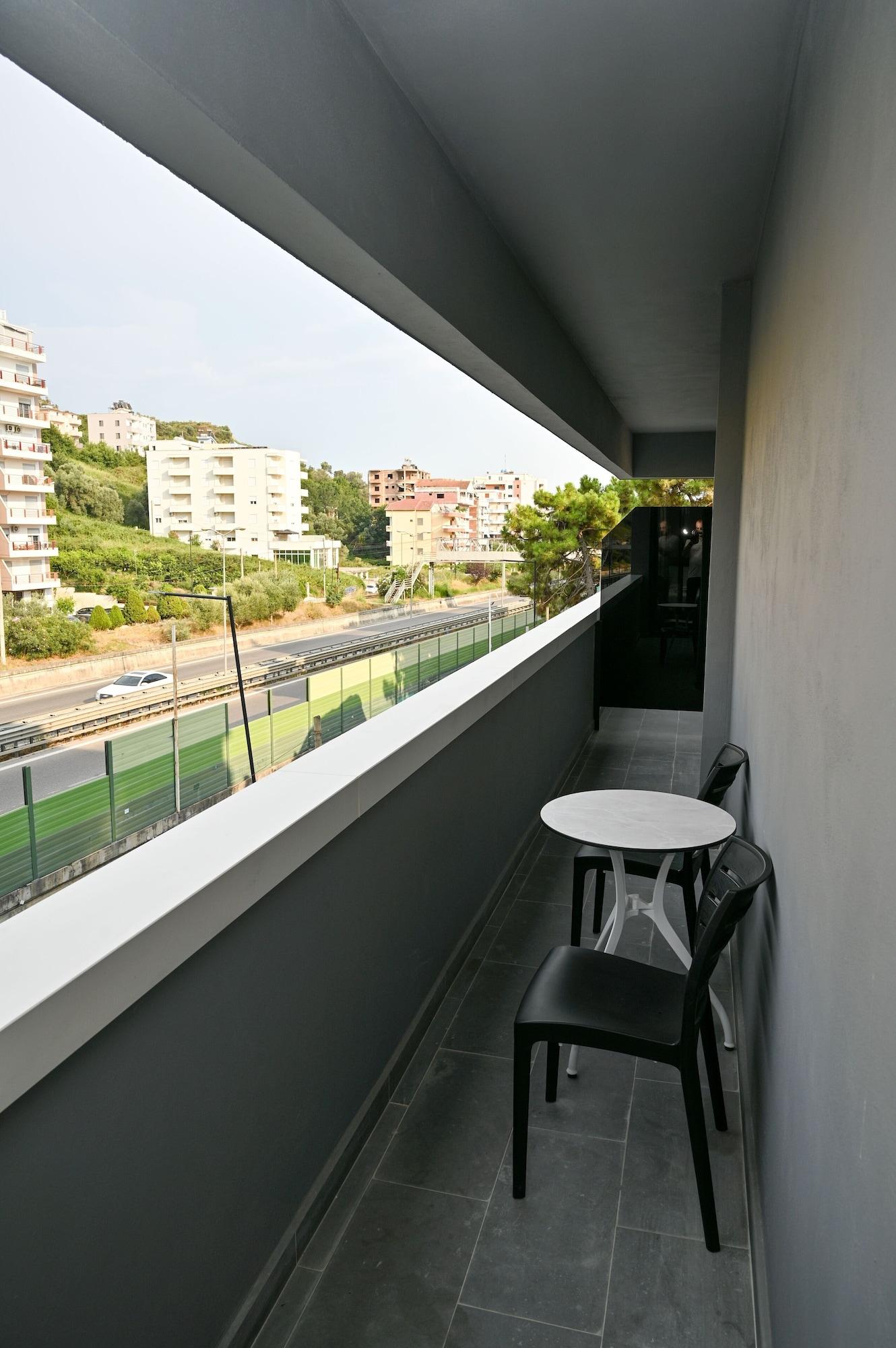 Adria Palace 41/64