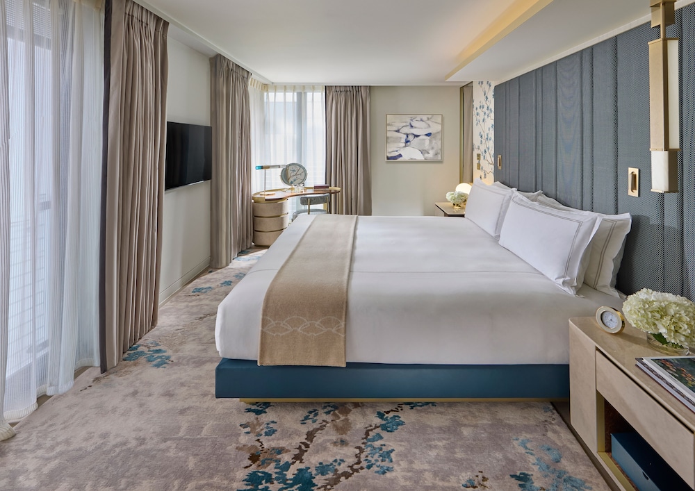 2 BEDROOMS, DELUXE, SUITE