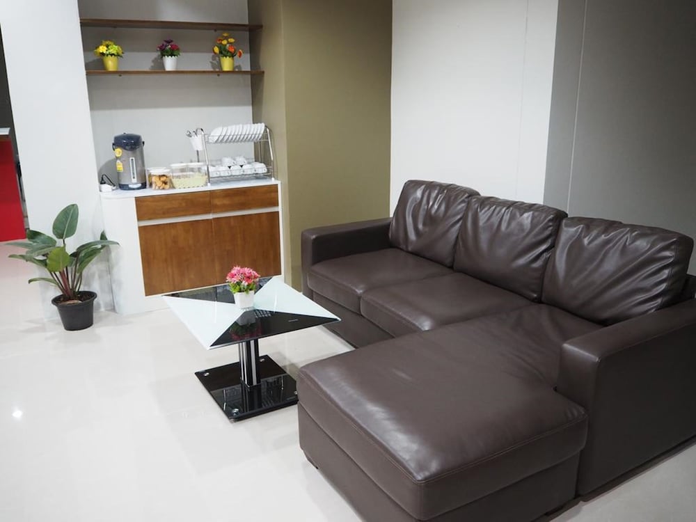 Regent Room 16/17