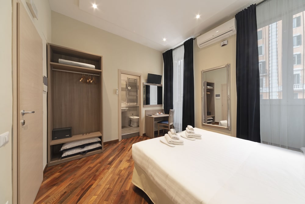 SUPERIOR, DOUBLE BED
