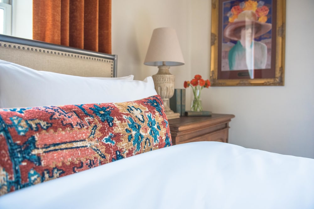 The Armory Park Inn 19/50