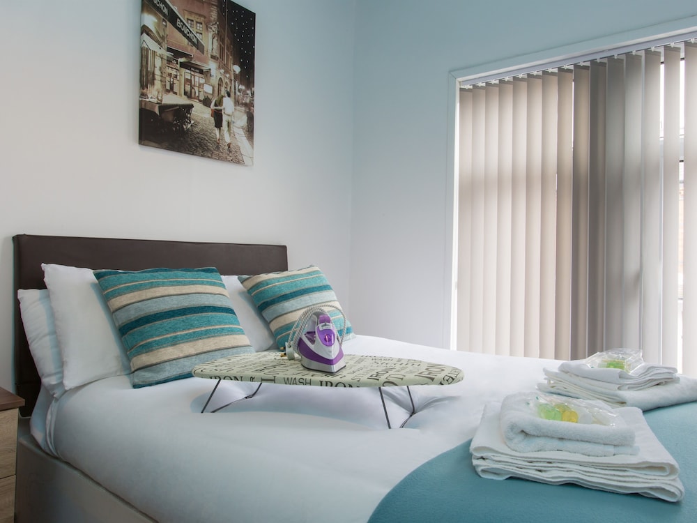 Townhouse @ Minshull New Road Crewe 11/25