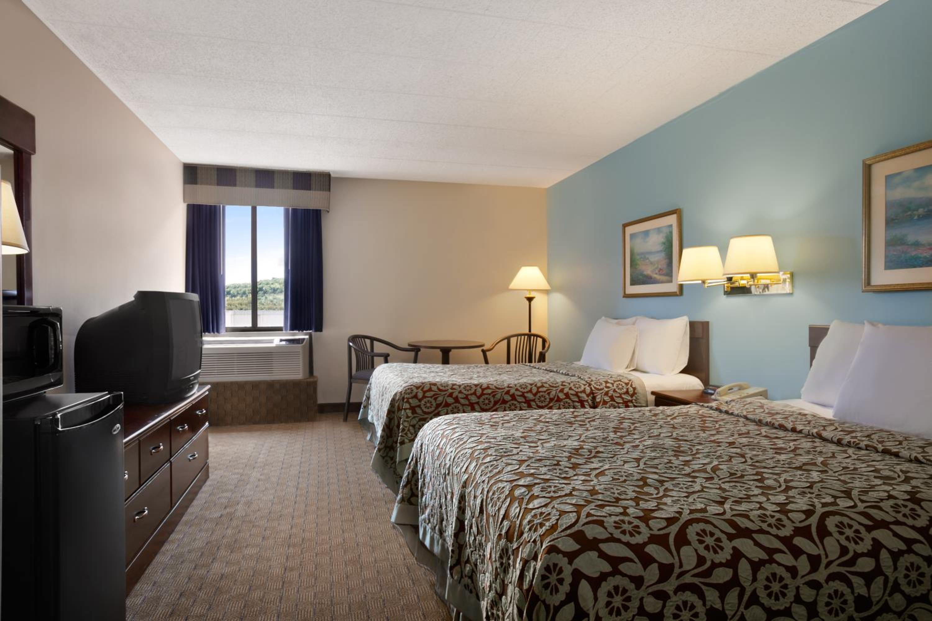 Days Inn by Wyndham Reading Wyomissing 10/26