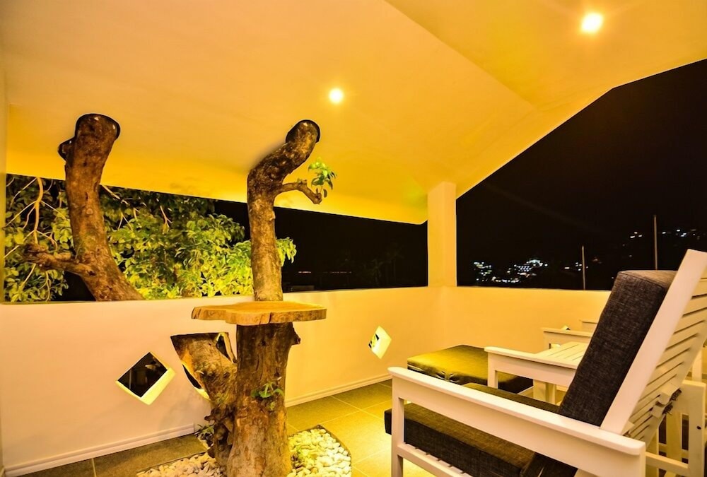 Steps Garden Resort 45/71