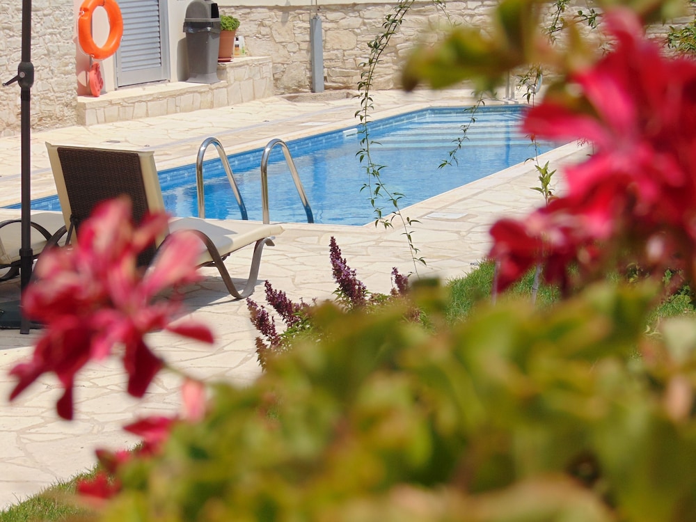 Charalambos Holiday Cottage 45/50