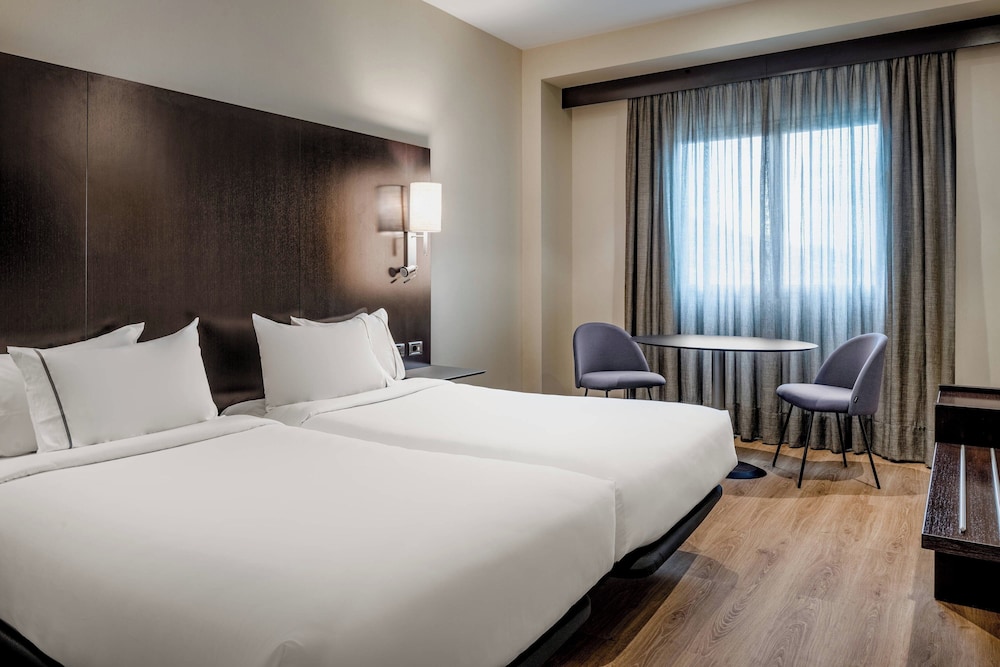 STANDARD, TWIN BEDS