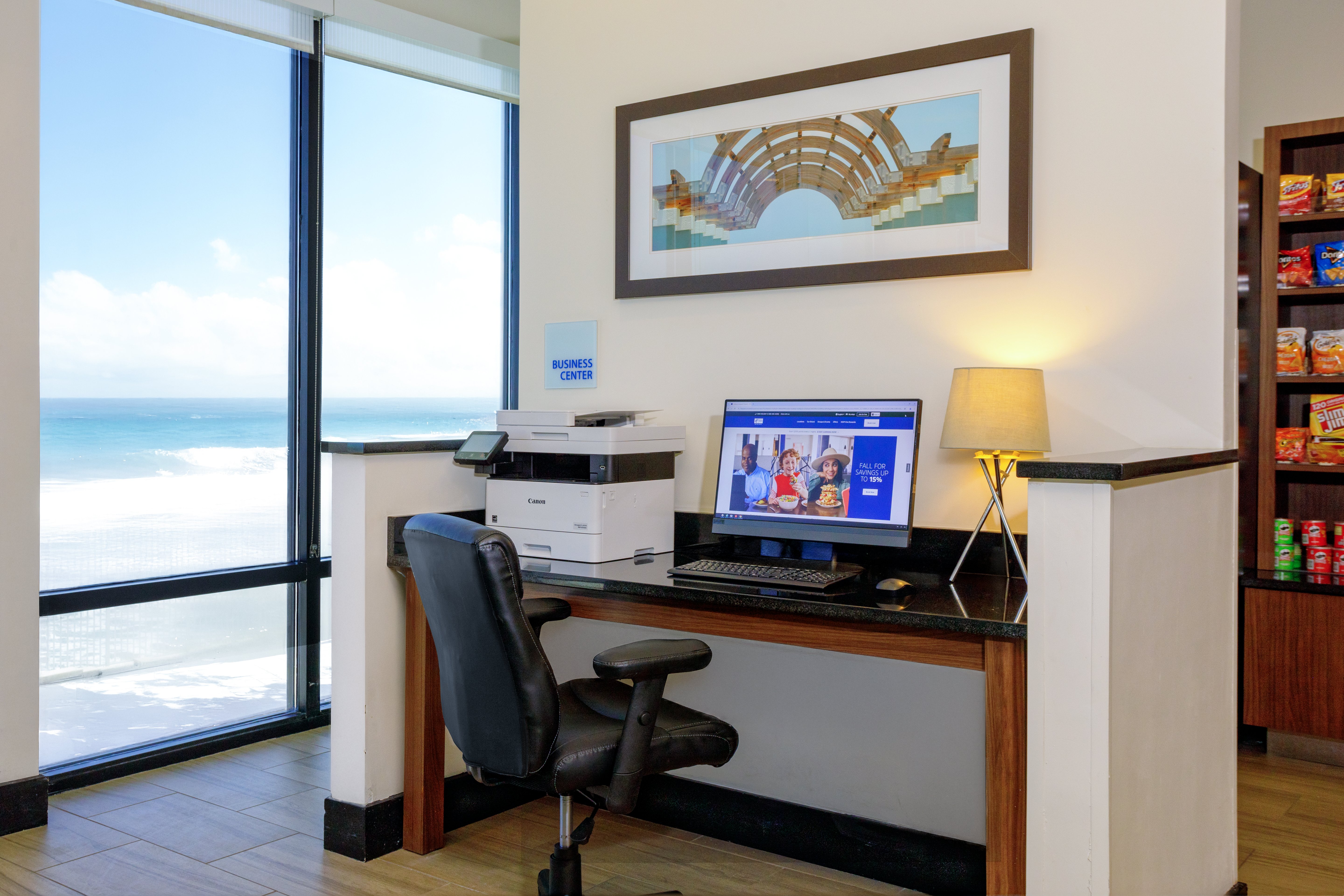 Holiday Inn Express Hotel Suites Oceanfront Daytona Beach Shores 37/48
