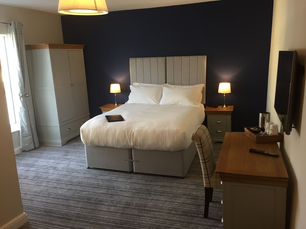 The Bell Inn 20/50