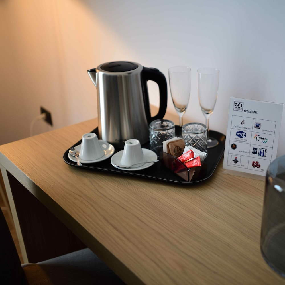 50 SUITE B&B 16/39