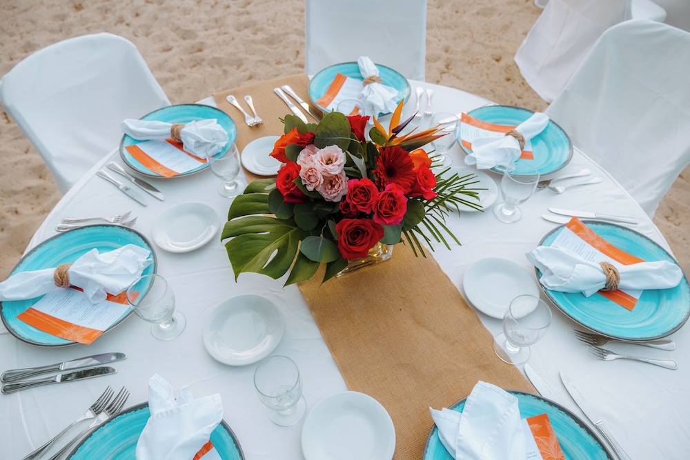 Amsterdam Manor Beach Resort 54/72