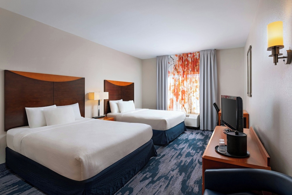 Suite, Multiple Beds, Accessible