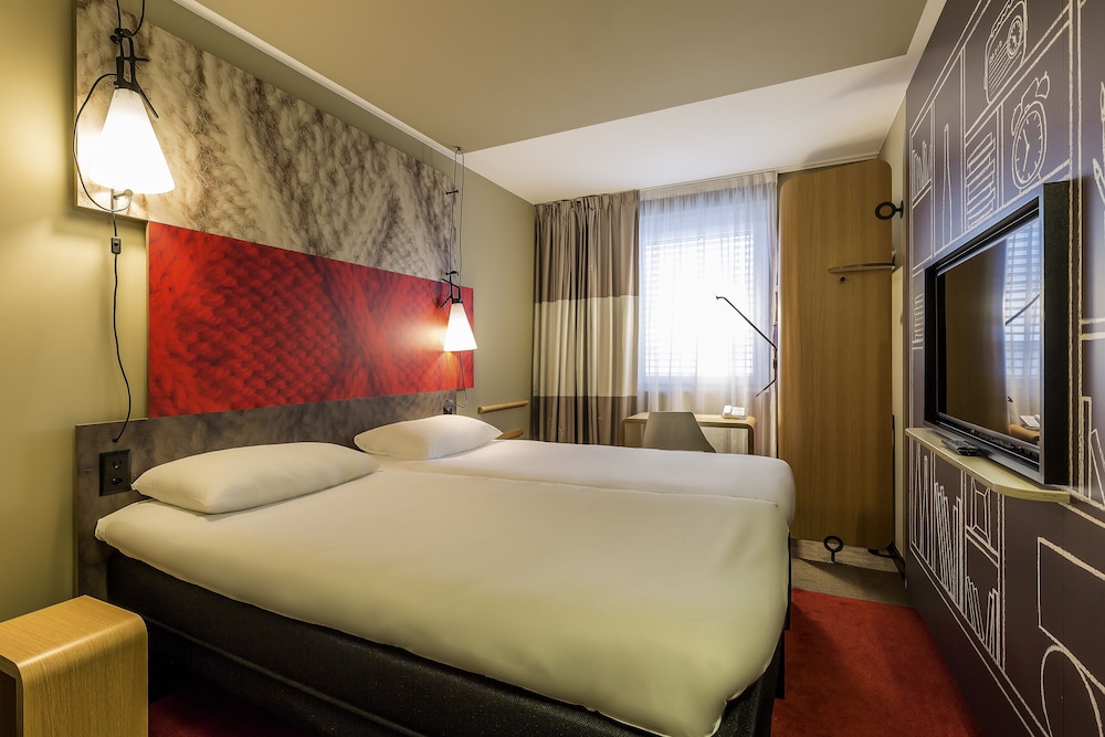 Ibis Chalon Sur Saone Europe 18/67