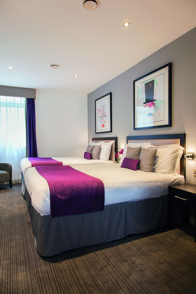 2 BEDROOMS, APARTMENT