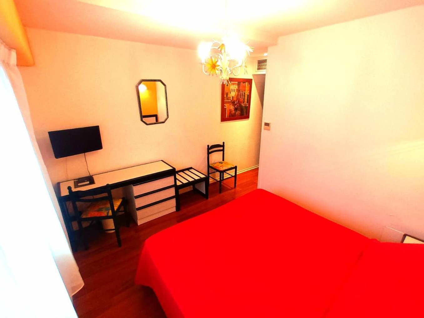 Hotel Jeanne D'arc 10/50
