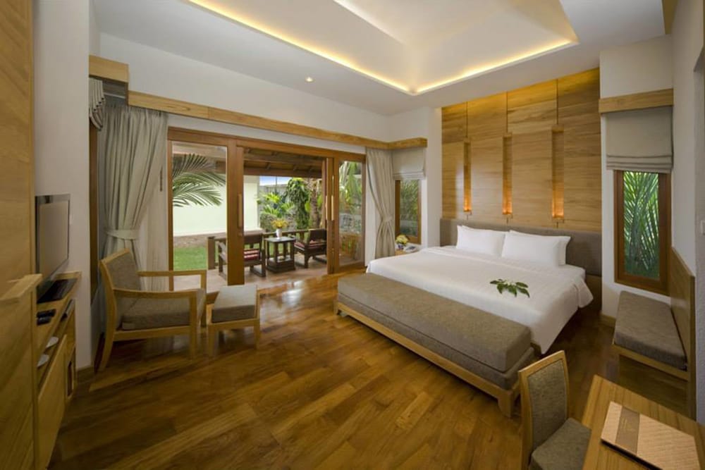 THAI HOUSE BEACH RESORT 24/75