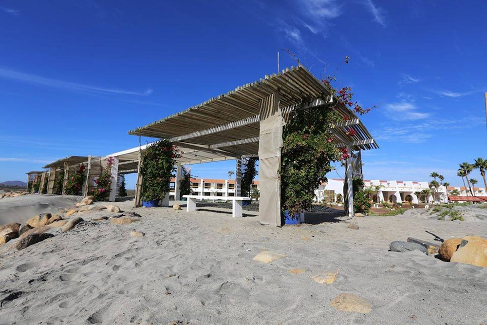 Hotel Mision Santa Maria 23/25