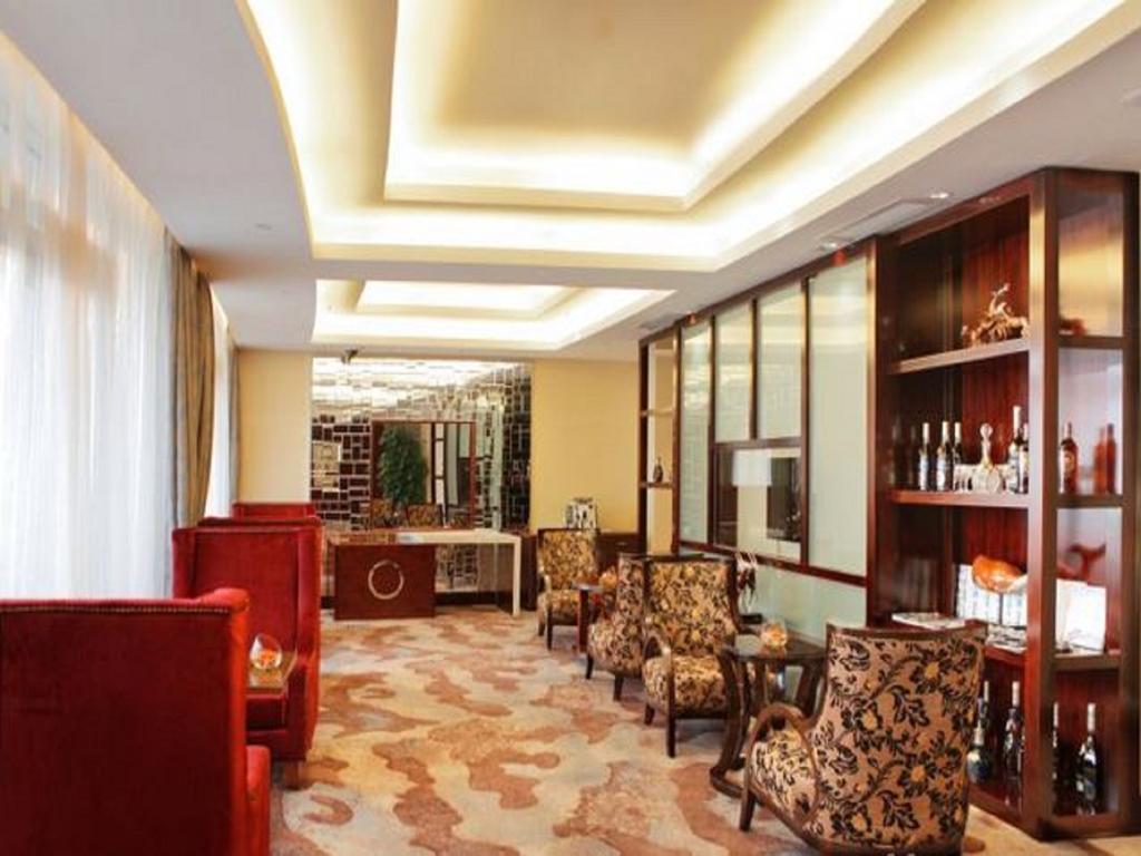 Golden Shining New Century Grand Hotel Beihai 34/49
