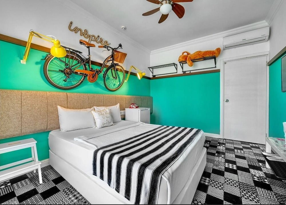 FAMILY SUITE