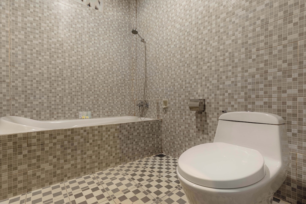 Amoya Inn 44/50