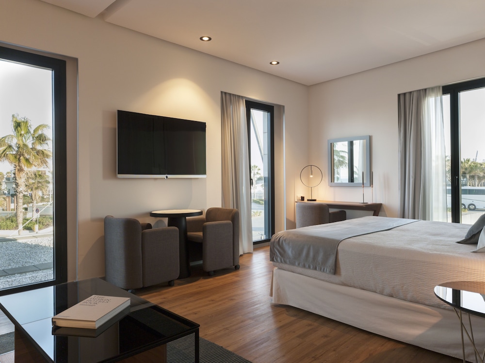 Hotel Neptuno Playa & Spa 18/50