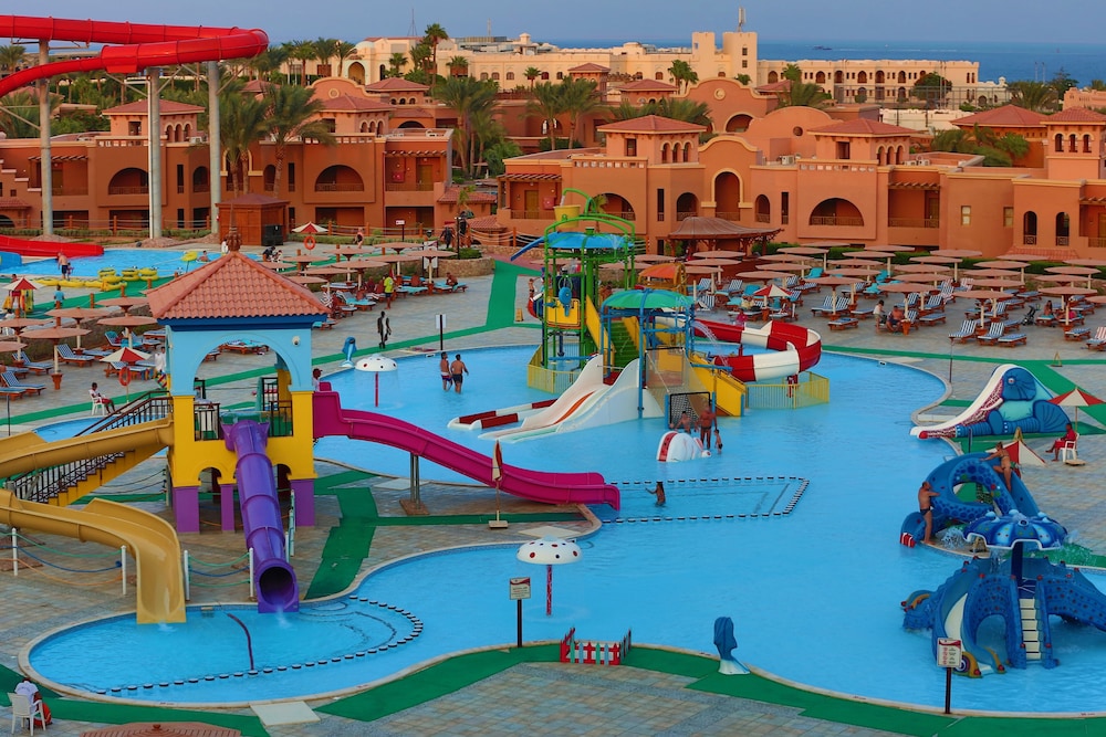 Charmillion Gardens Aqua Park Ex Sea Gardens Resort 34/47
