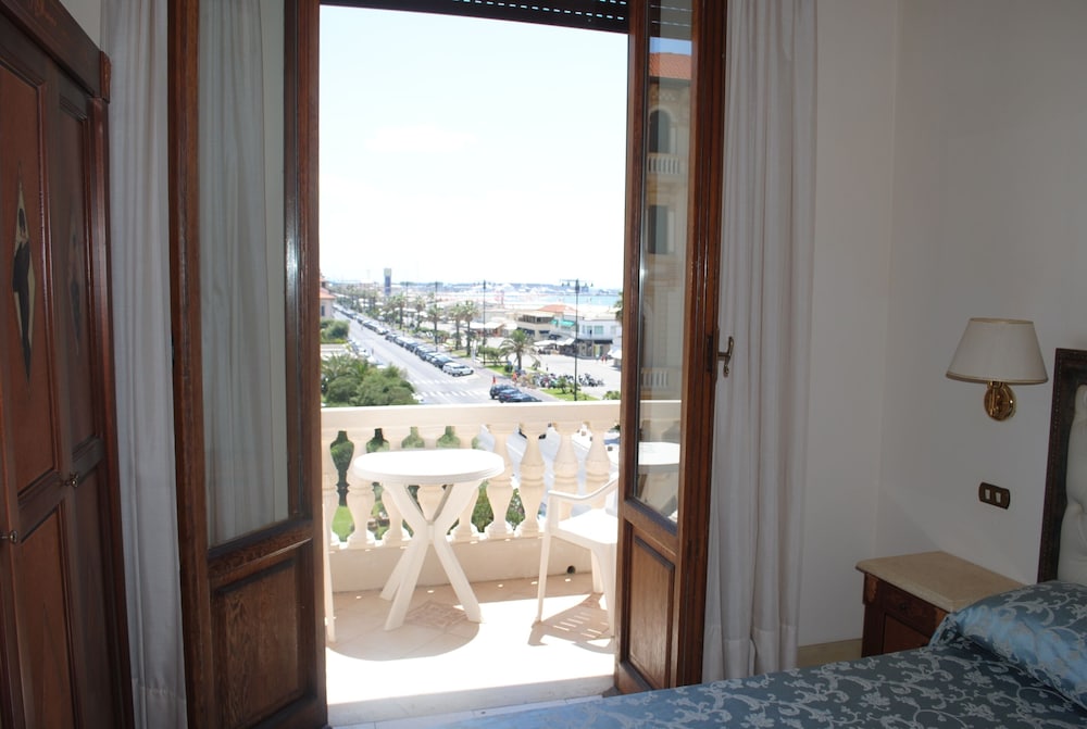 Villa Tina 50/50