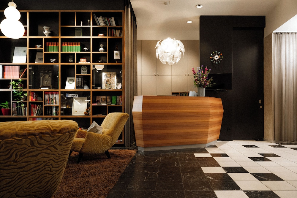 Hotel Capricorno 10/67