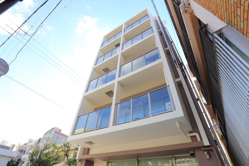 Tabinoteitaku Okinawa Naha 2/29