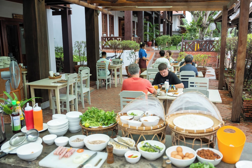 Muangthong Hotel 28/50