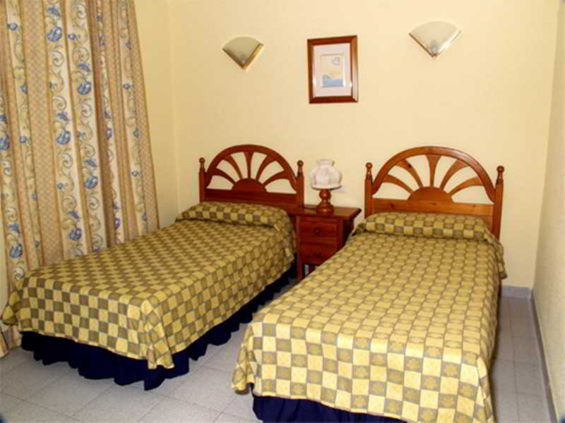 Ecuador Park Apartments photo2