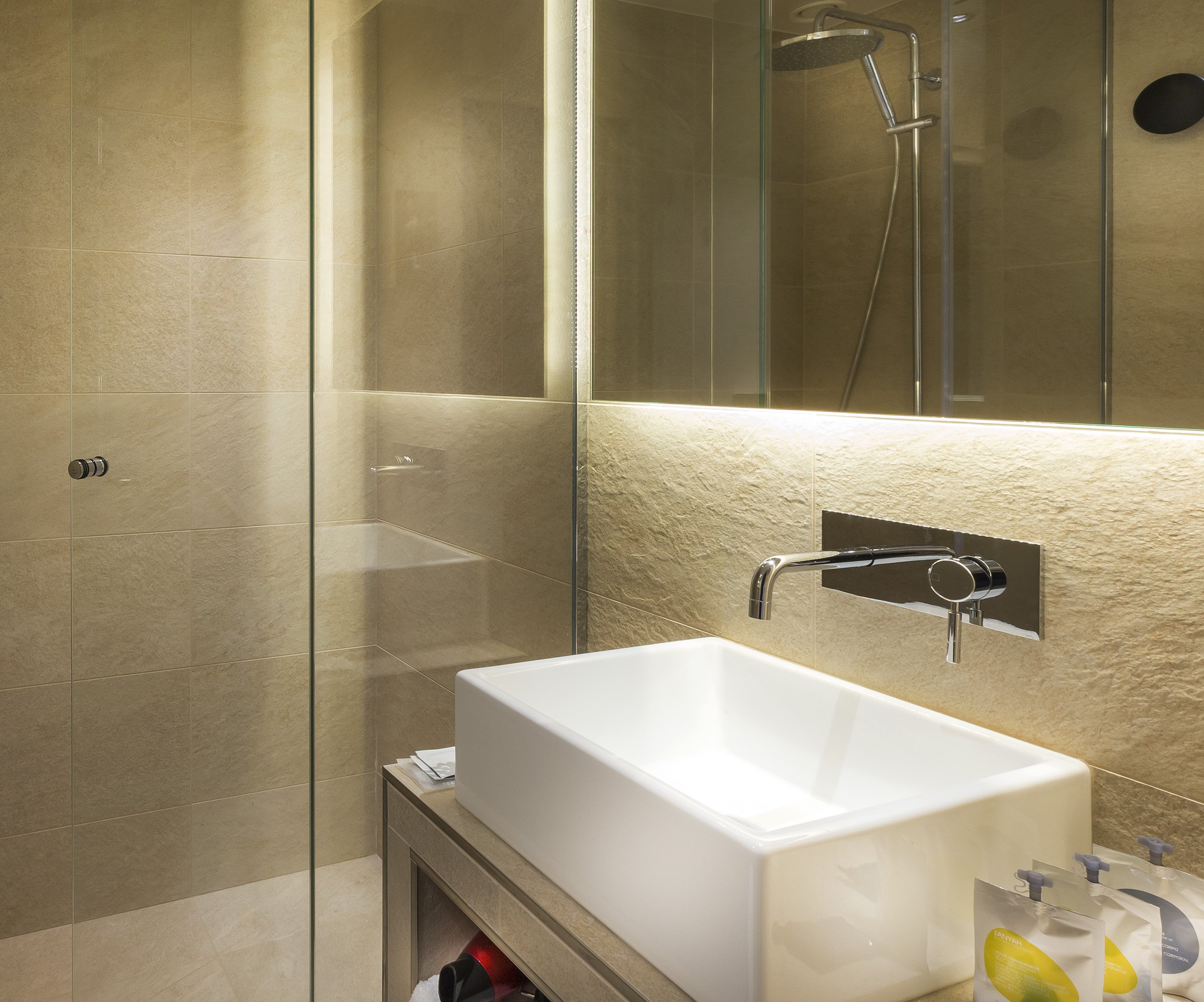 Hotel Andrea 44/45