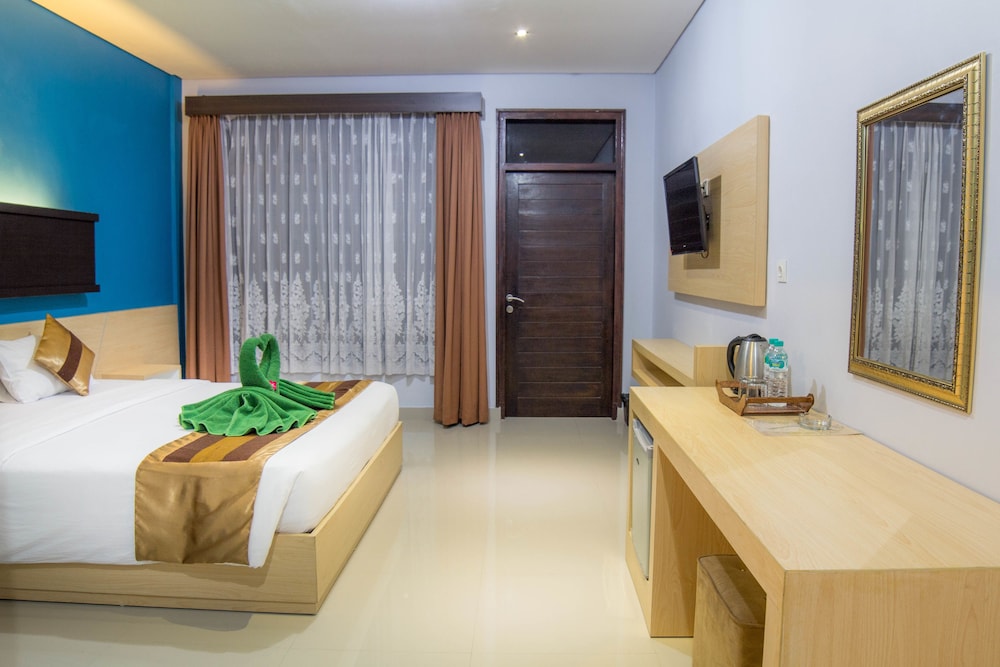 Bakungs Beach Hotel 7/38