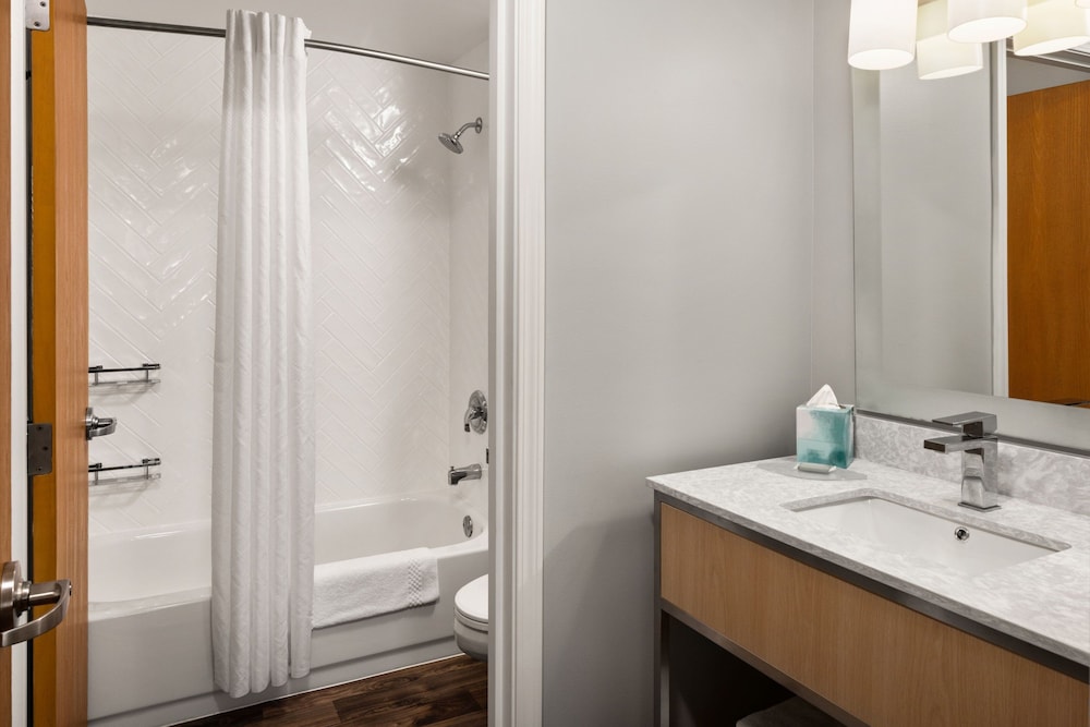 Towneplace Suites Chicago Lombard 46/50