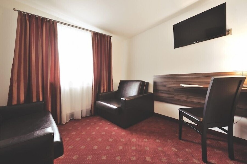 Hotel Centrum Sosnowiec 29/40