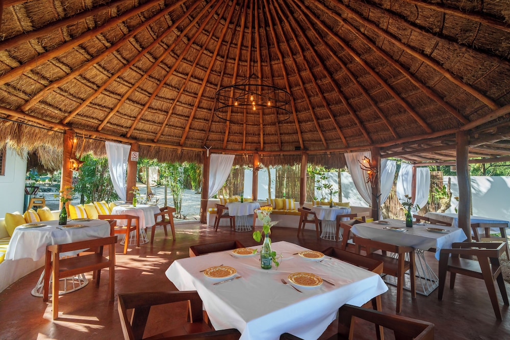 Mi Kasa Tu Kasa Bacalar by Nah Hotels 36/48