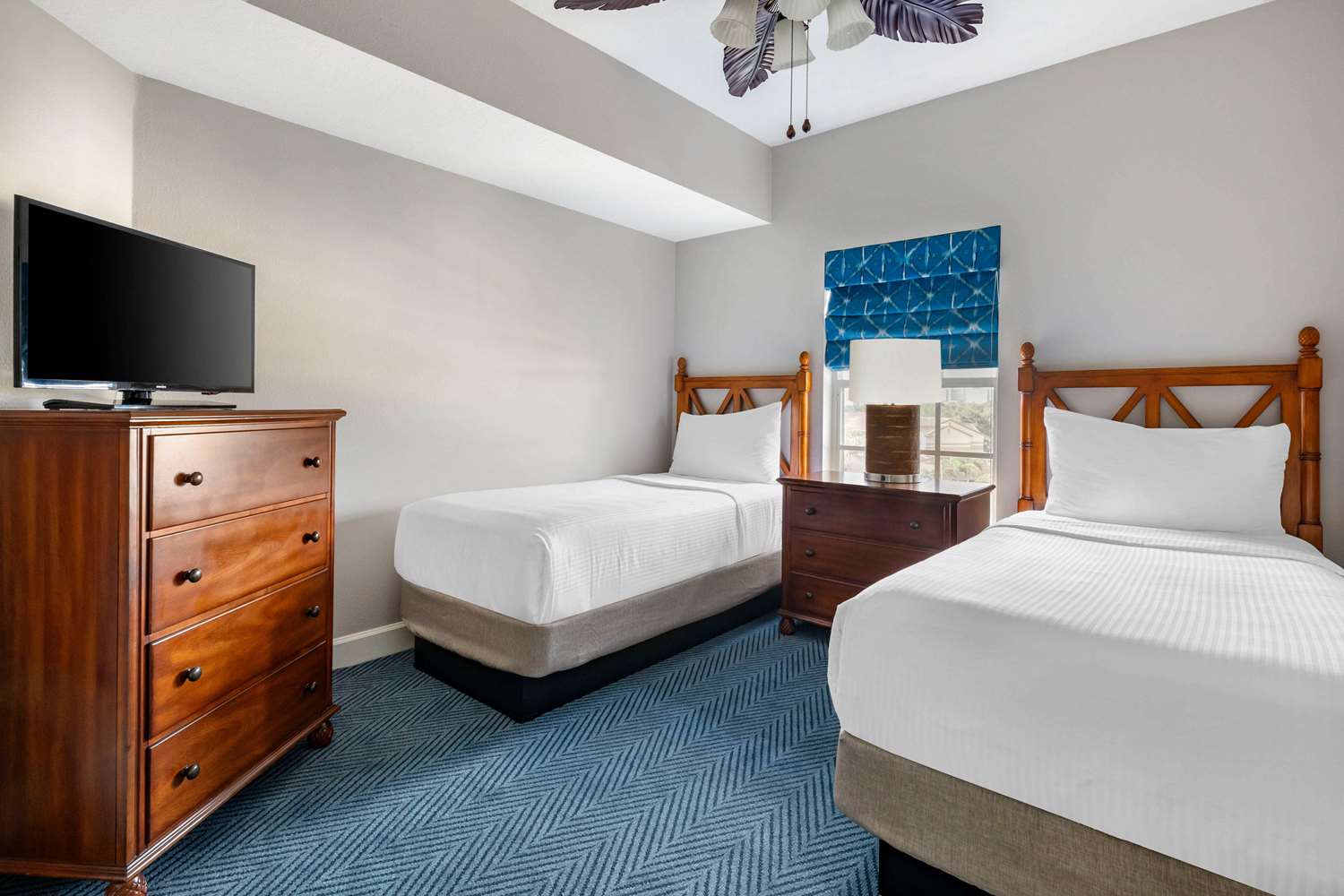 جناح بسريرين منفصلين وسريرين كينج بـ3 غرف نوم مع أريكة، Hilton Vacation Club Grande Villas Orlando 2/3