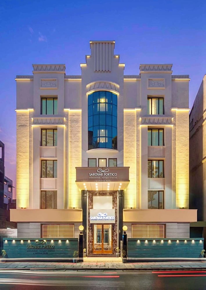 Sarovar Portico Kalupur Ahmedabad 2/42
