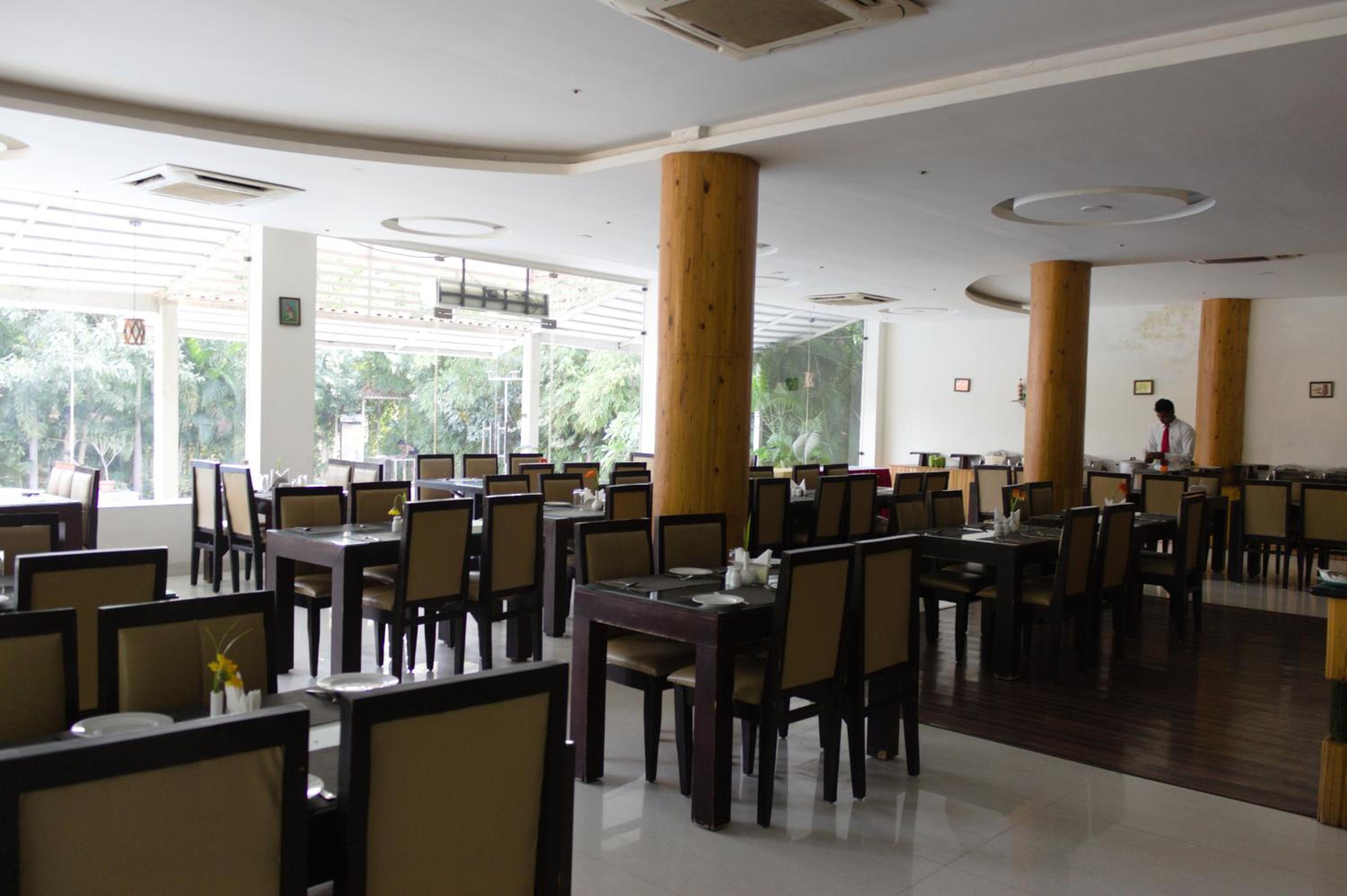 Mrugavani Resort and Spa 29/42