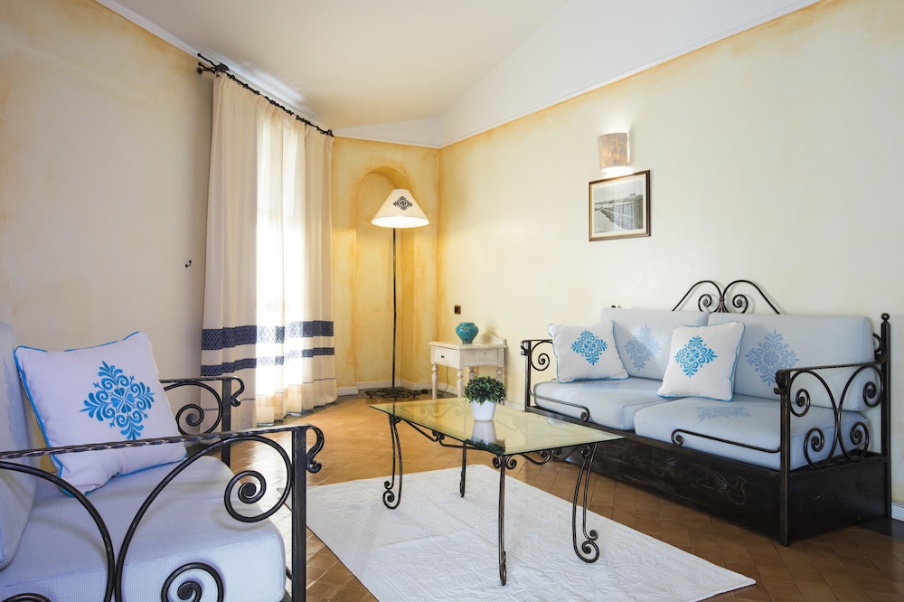 Poseidonia Hotel 50/66