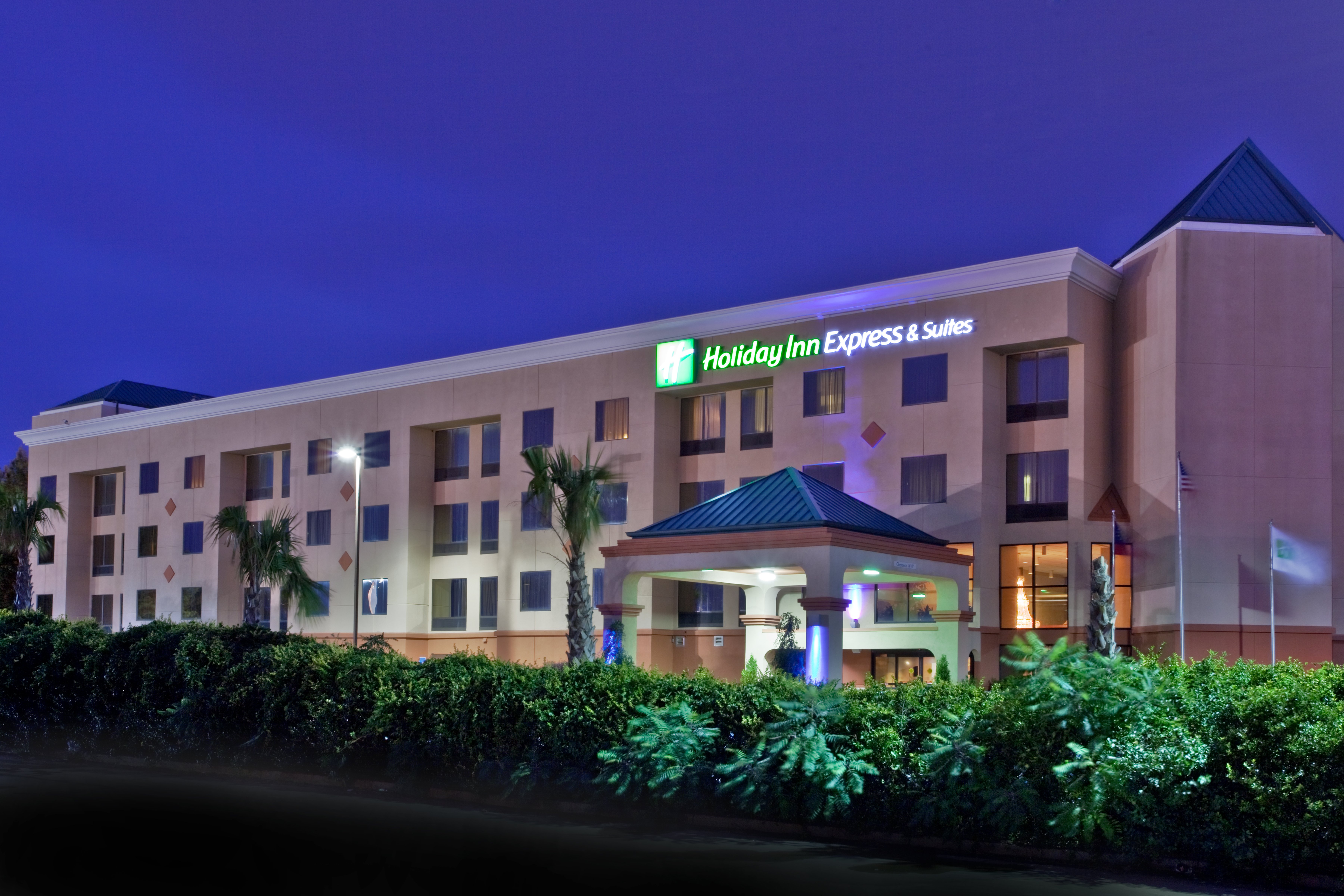 Holiday Inn Express Hotel Suites Lawrenceville 2/49
