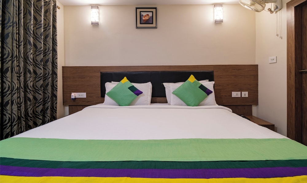 غرفة اقتصادية مفردة بسرير كوين، Treebo Mvp Grand Vizag 4/5
