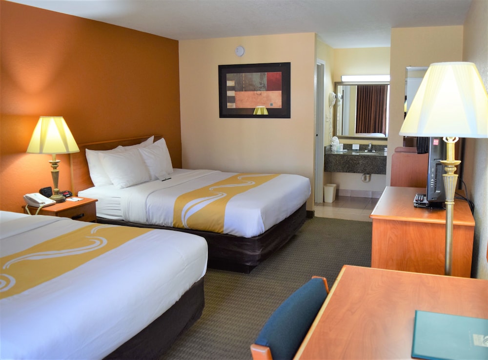 Quality Inn Kennedy Space Center 25/47
