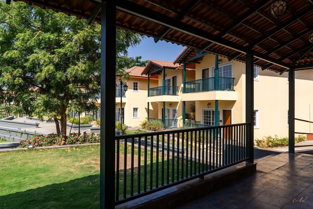 The Fern Wisteria Resort Dhari 14/53