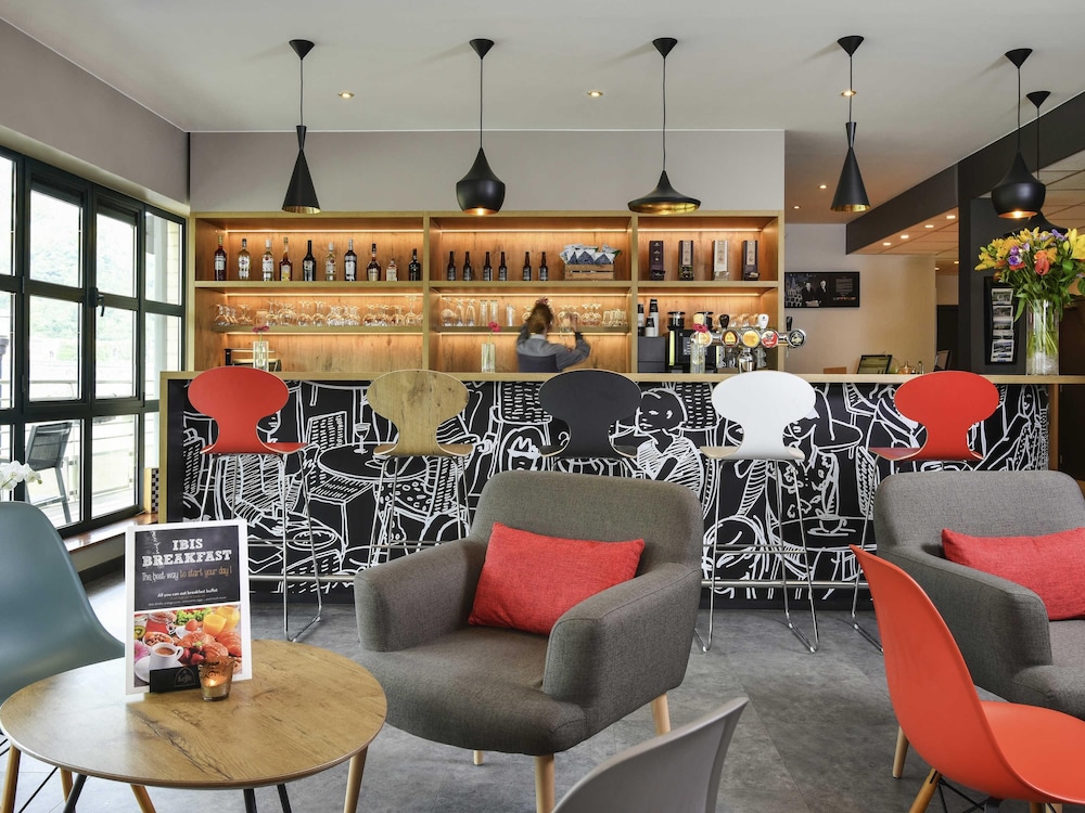 Ibis Dinant Centre 22/46