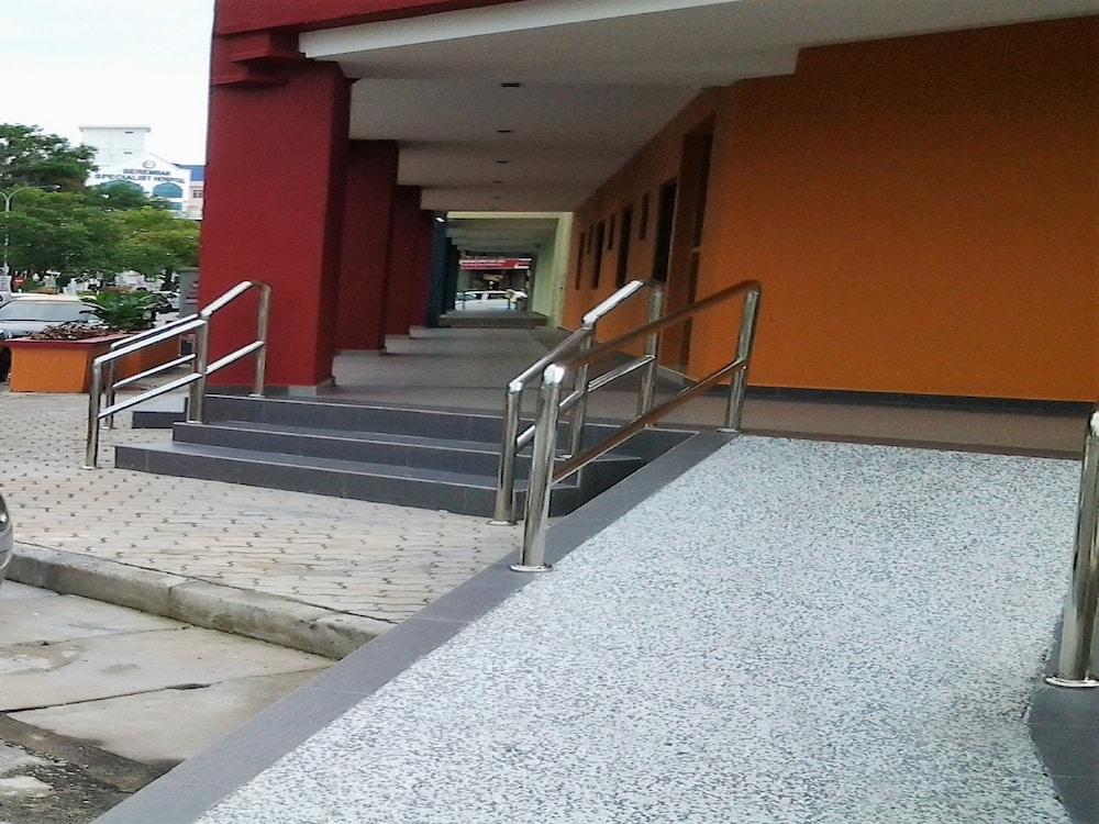 Suria Seremban Hotel 5/40