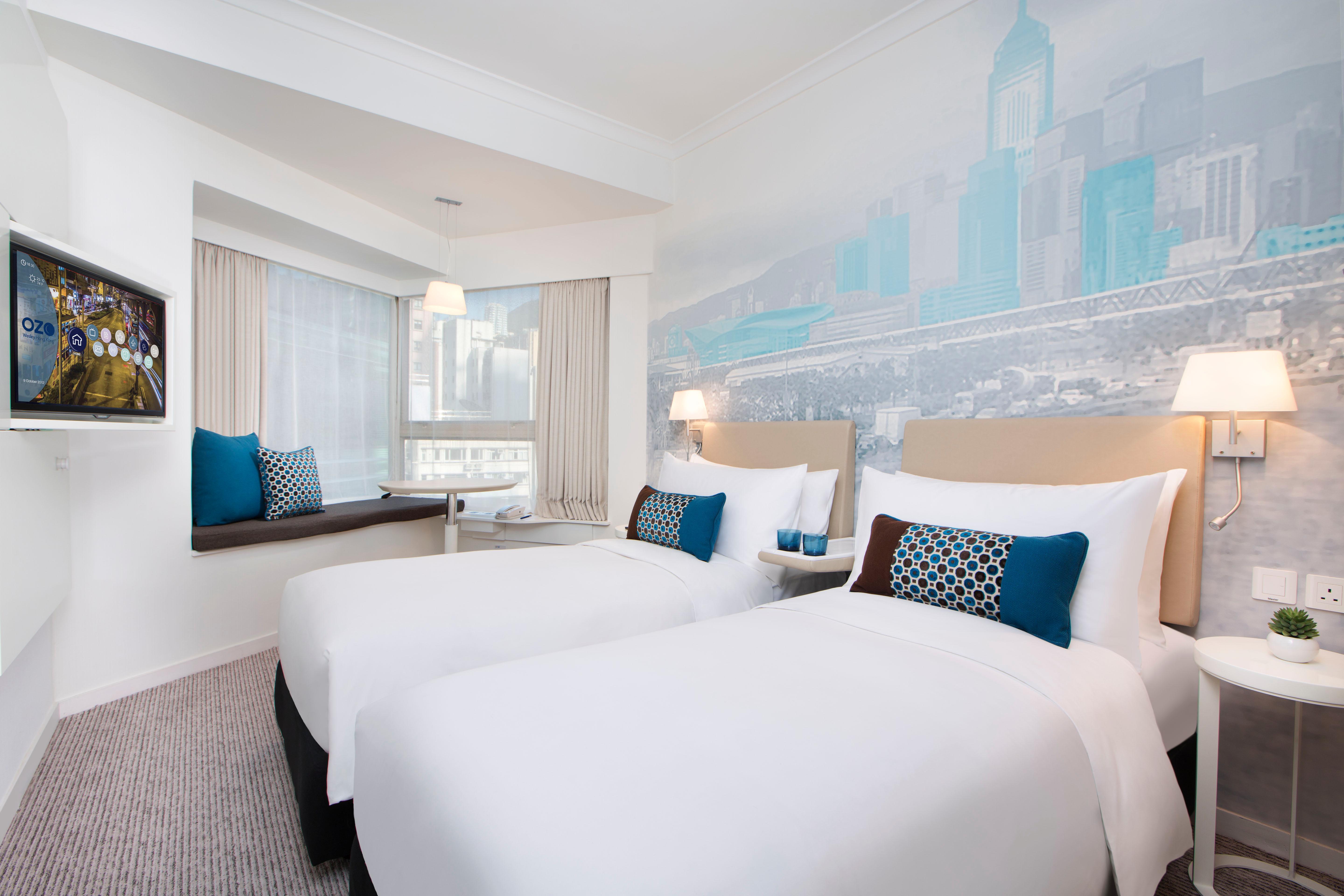 Superior, Twin Beds