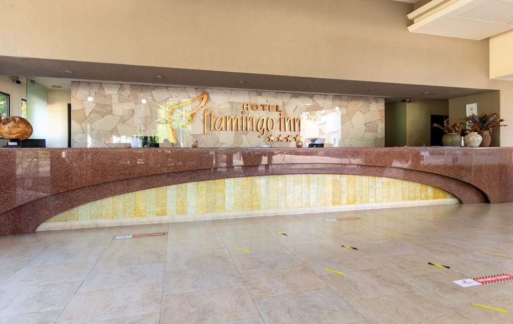 Hotel Flamingo Inn 8/67